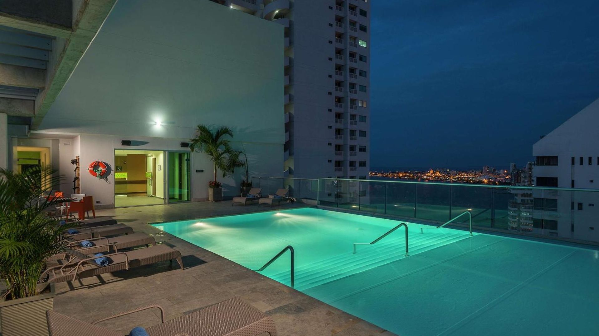 Hampton By Hilton
