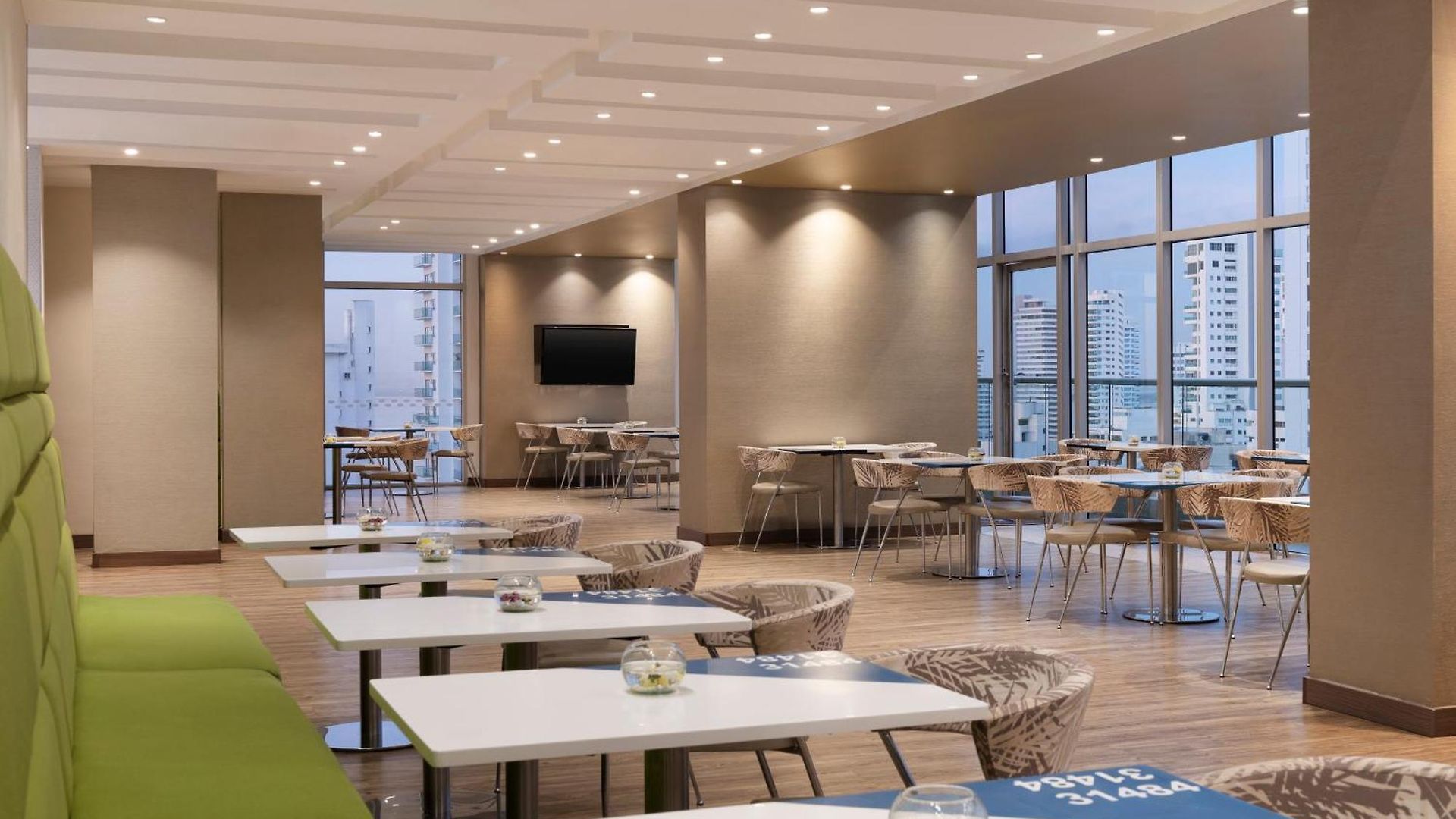 Hampton By Hilton Hotel