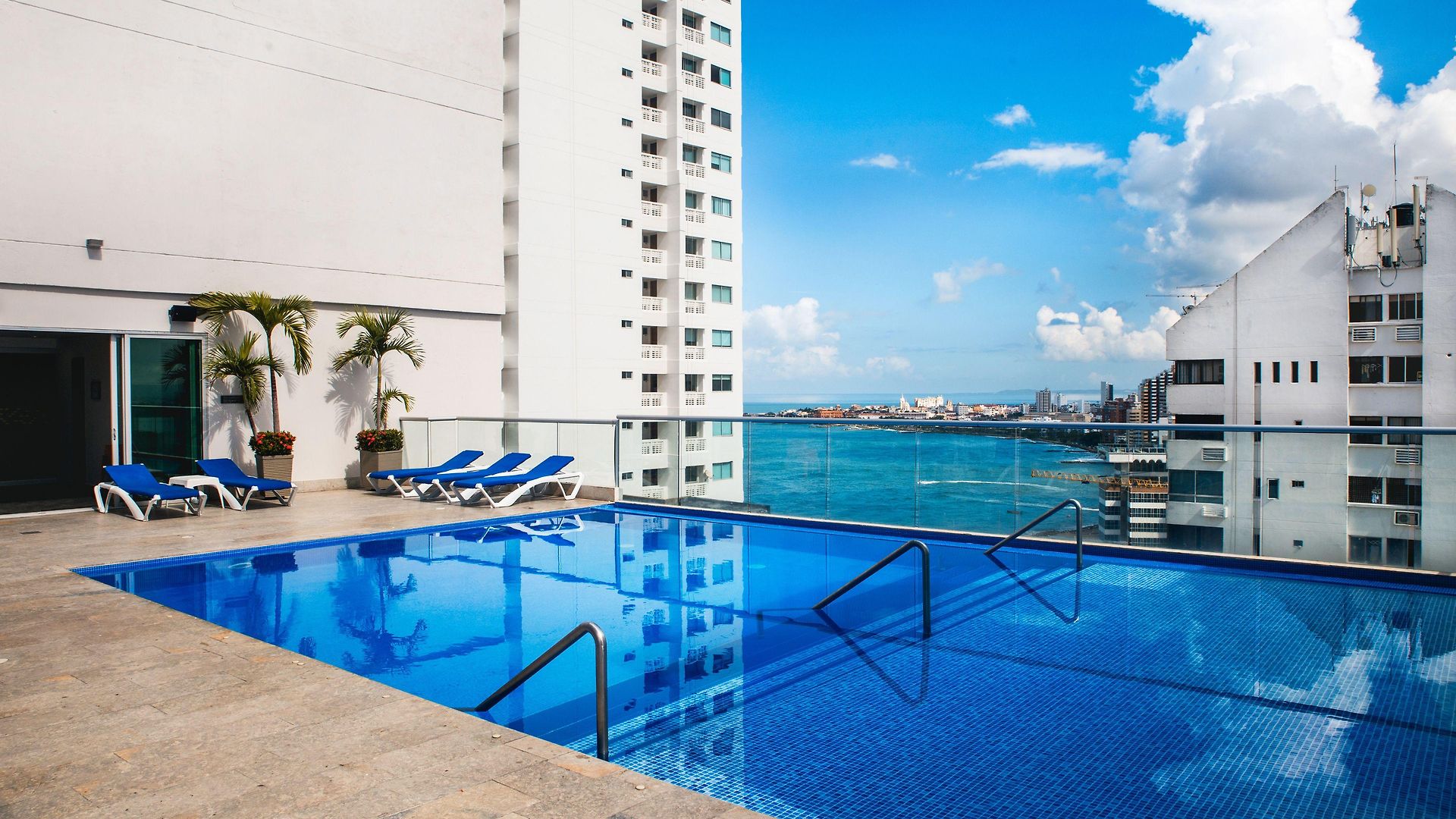 Hampton By Hilton Hotel