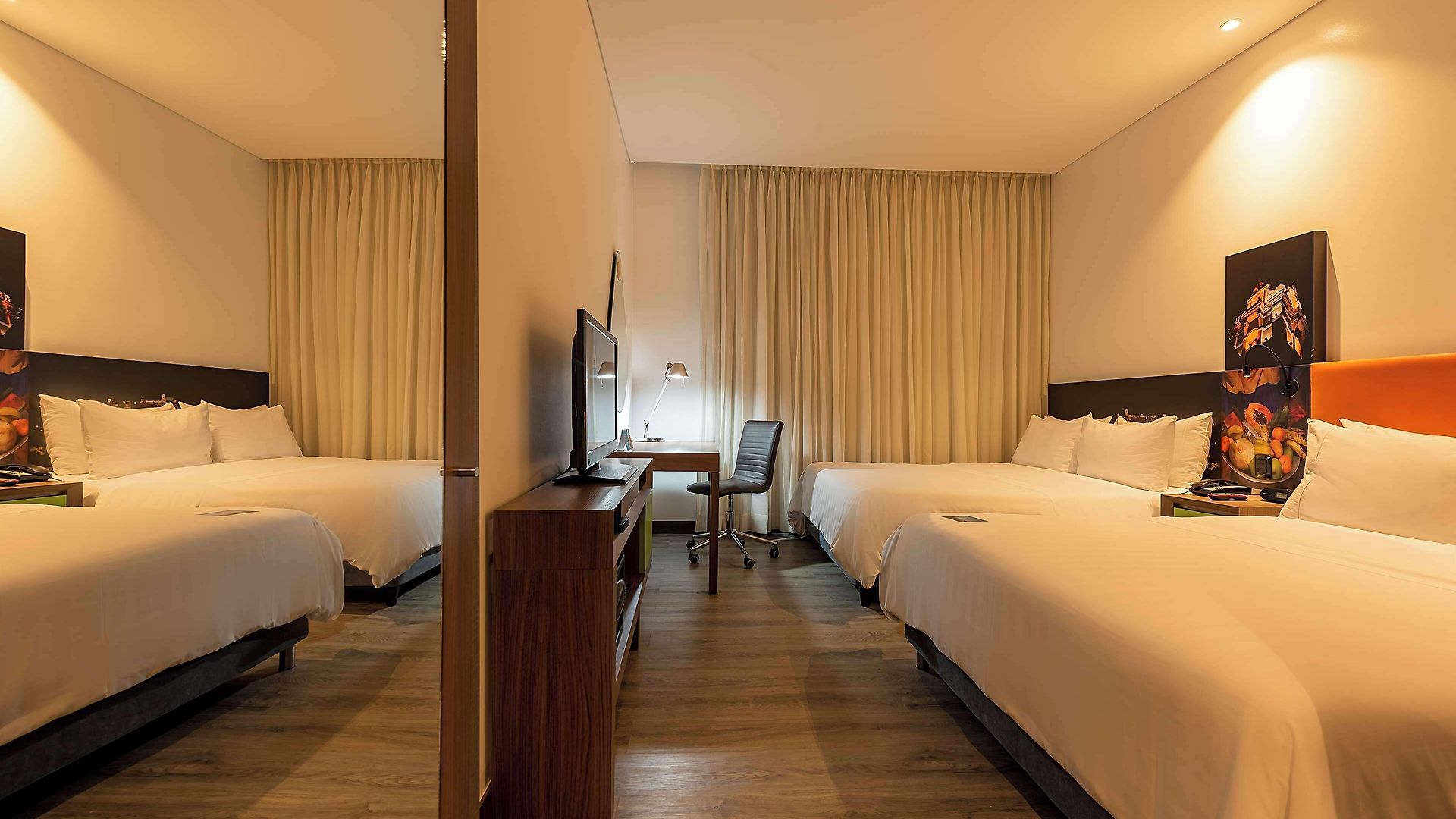 Hampton By Hilton 4*