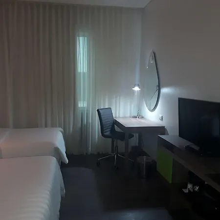 Hampton By Hilton Hotel Cartagena