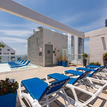 Hampton By Hilton Hotel 4*
