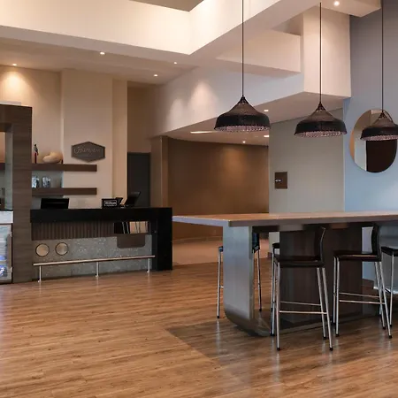 Hampton By Hilton 4*