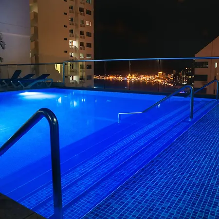 Hampton By Hilton Hotel 4*