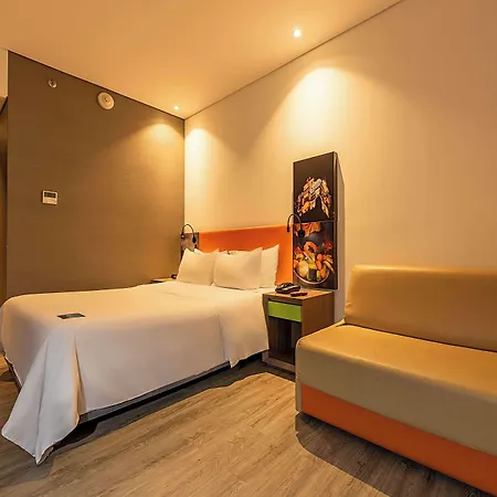 Hampton By Hilton Cartagena