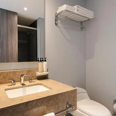Hampton By Hilton 4*