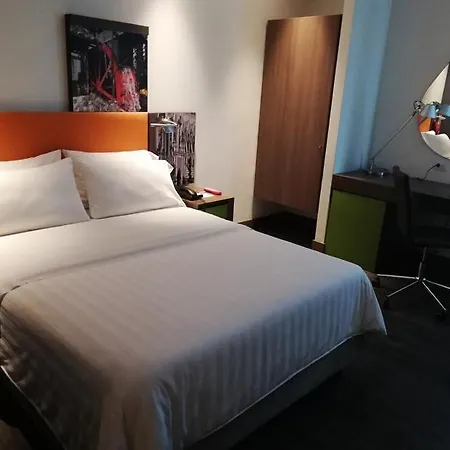 Hotel Hampton By Hilton Cartagena