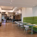 Hampton By Hilton Cartagena