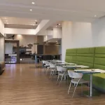 Hampton By Hilton Cartagena