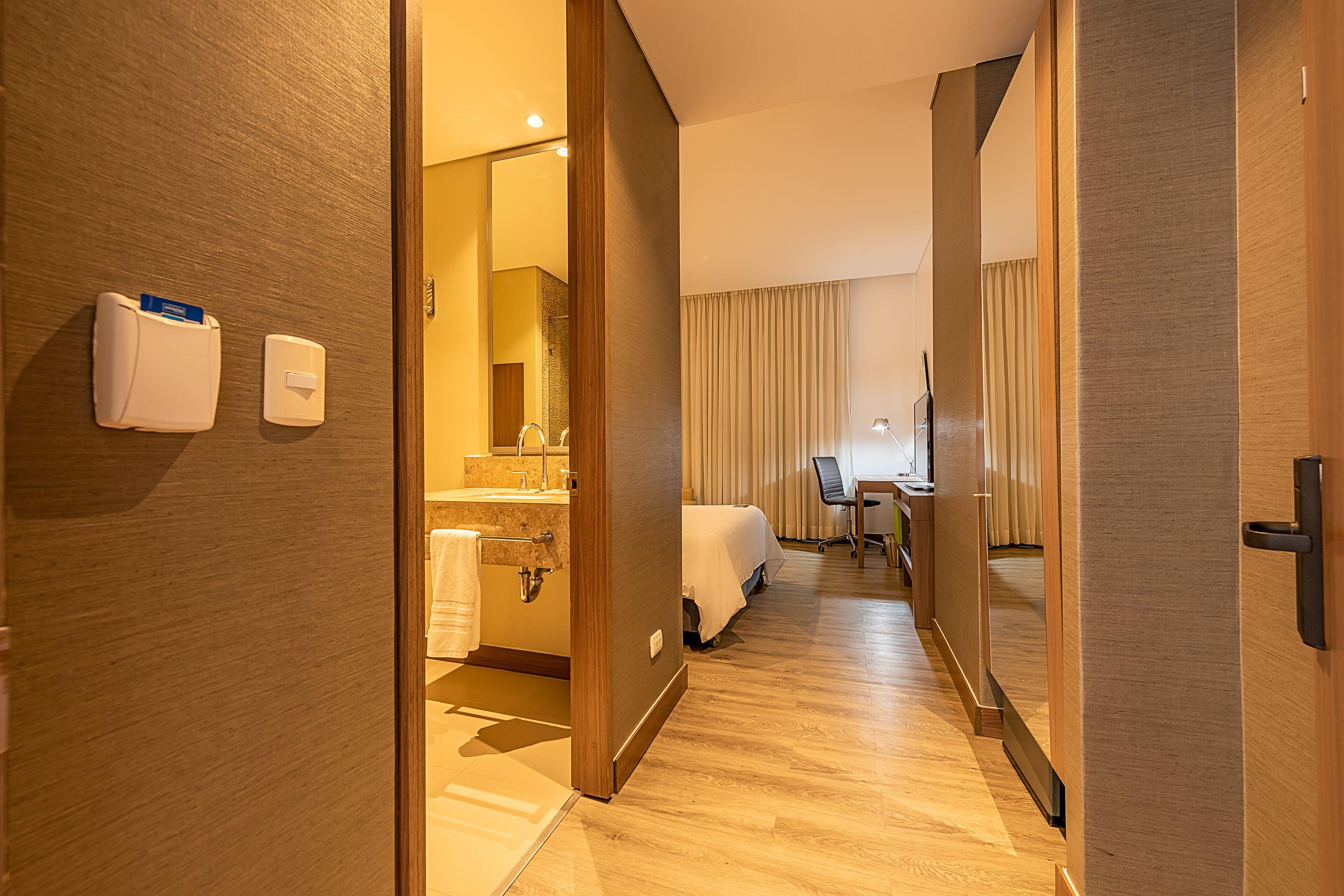 Hampton By Hilton Hotel