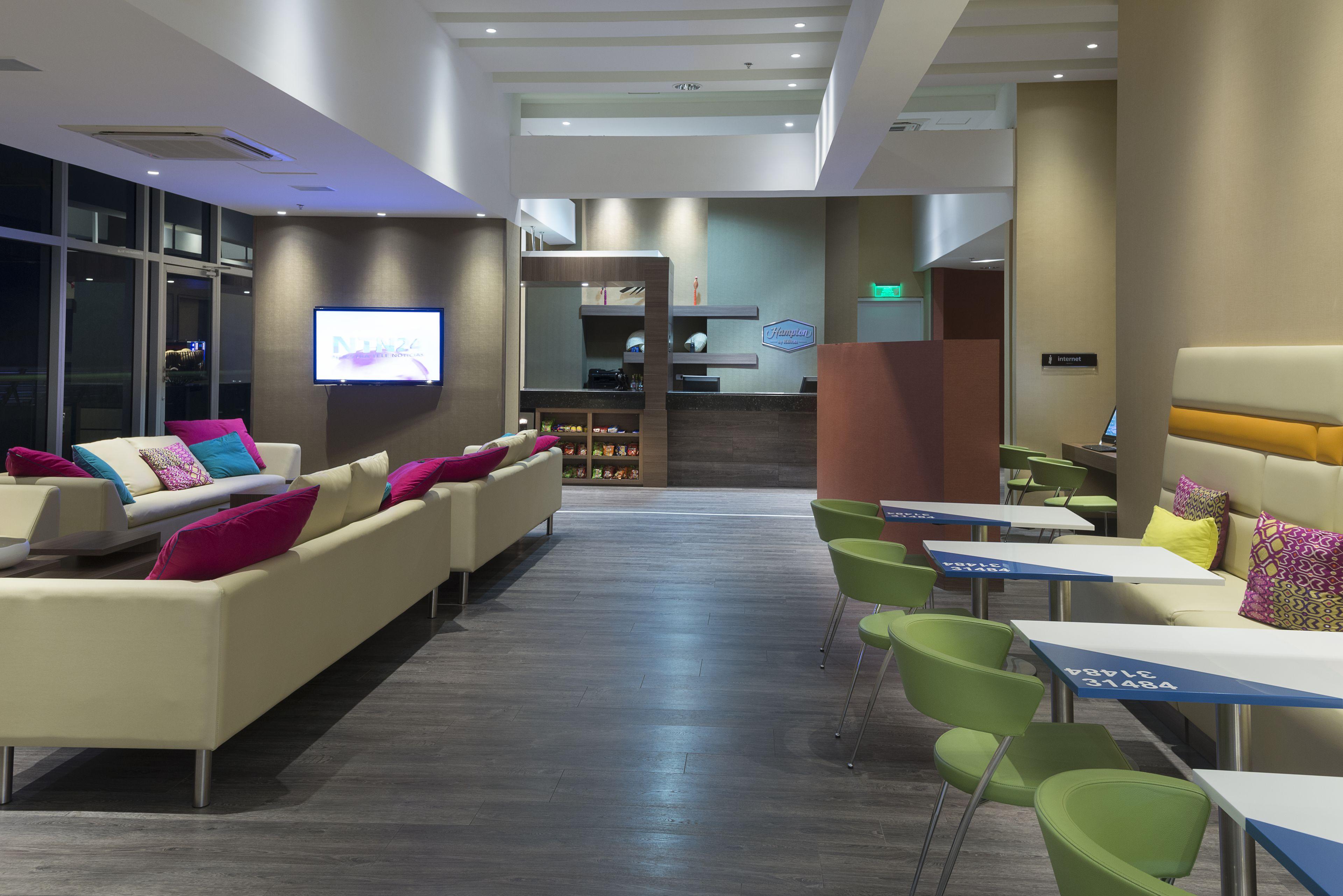 Hampton By Hilton Hotel Cartagena