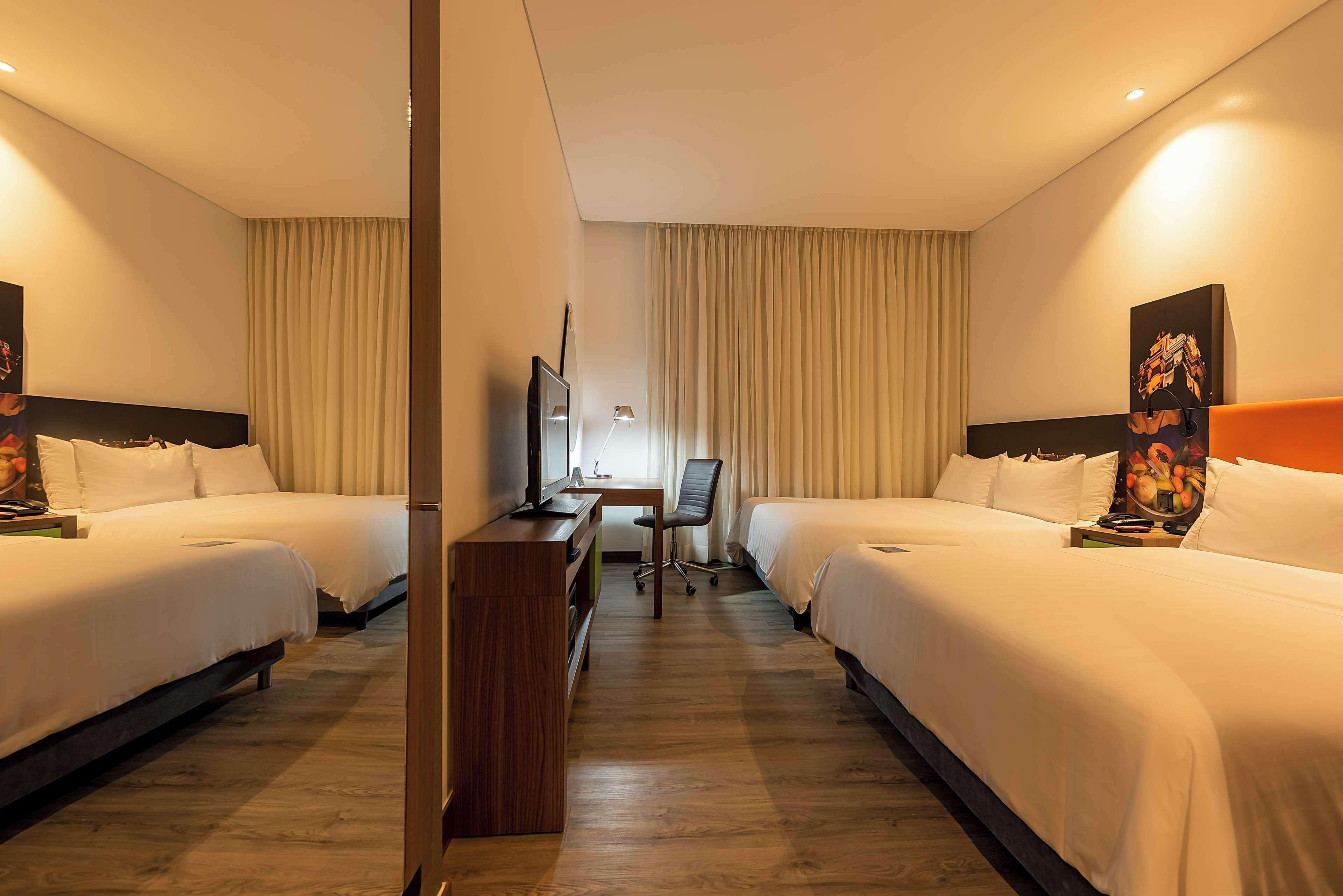 Hampton By Hilton 4*